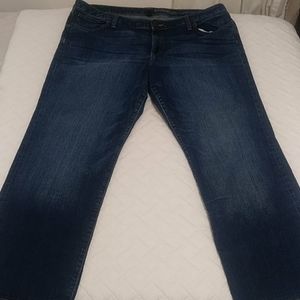 Women's plus size jeans